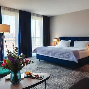Hotel Center East Prenzlauer Berg By Ihg, Berlín