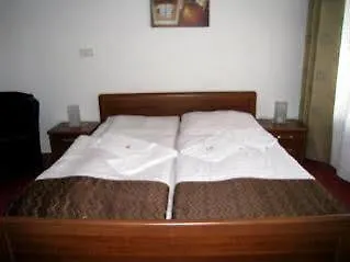 Hotel Amelie Berlin 3*,