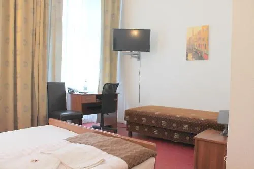 Hotel Amelie Berlin 3*,